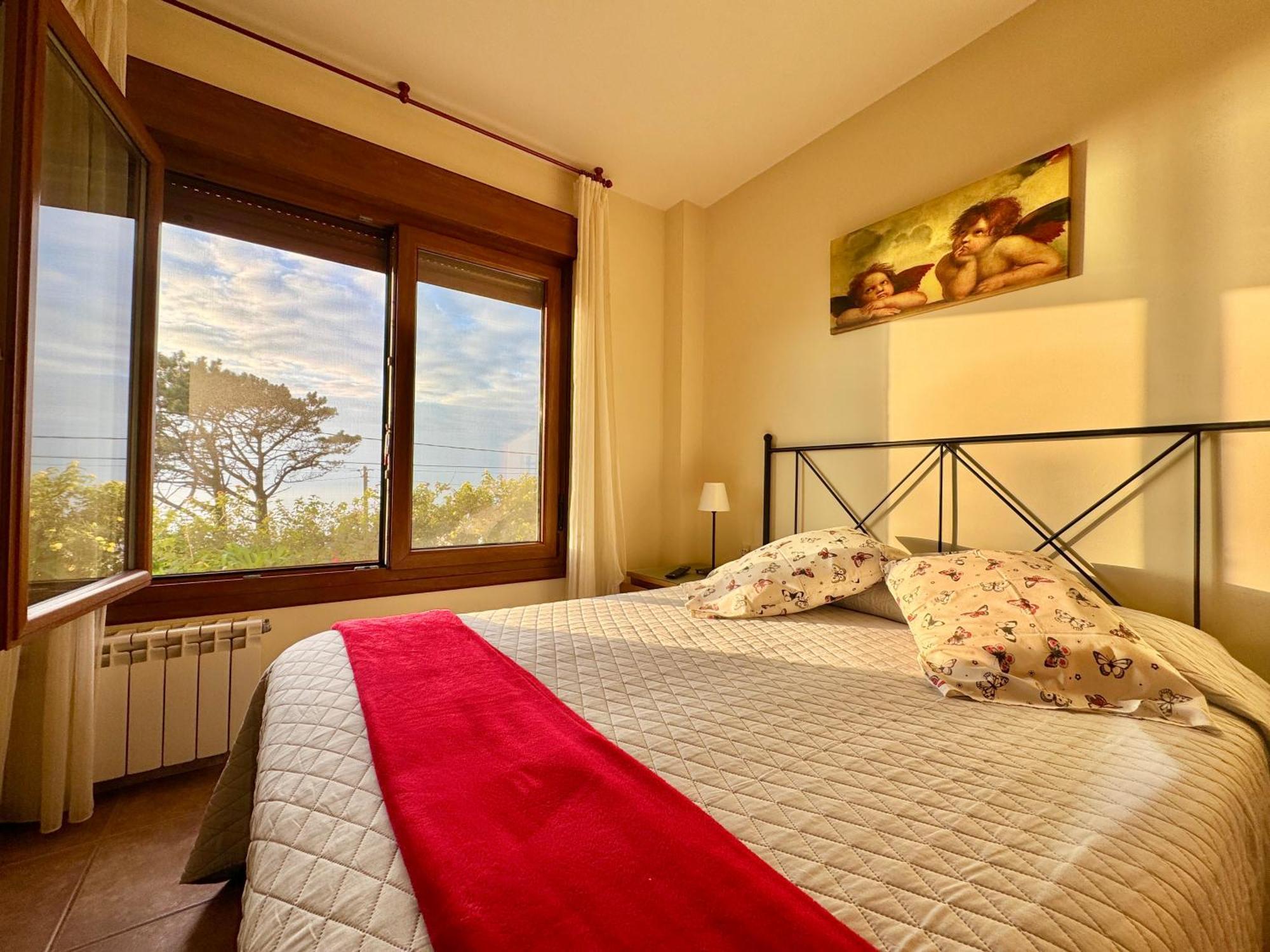 Rooms Peregrinos B Casa Alicia Rosal Exterior foto