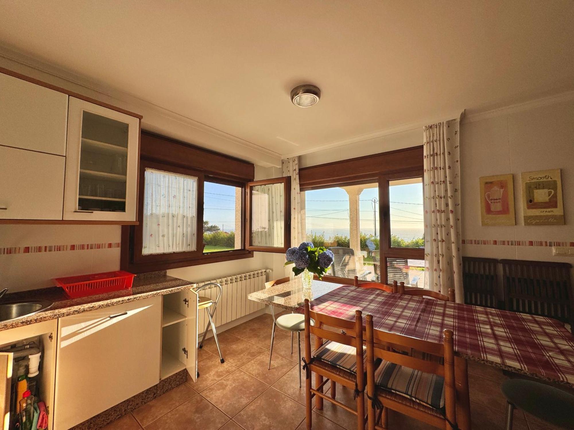 Rooms Peregrinos B Casa Alicia Rosal Exterior foto